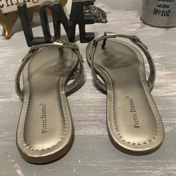 PEWTER SILVER ornate thong sandals Pierre Dumas NIB 6 6.5 7 7.5 8.5 9 10 M Width - Picture 10 of 12